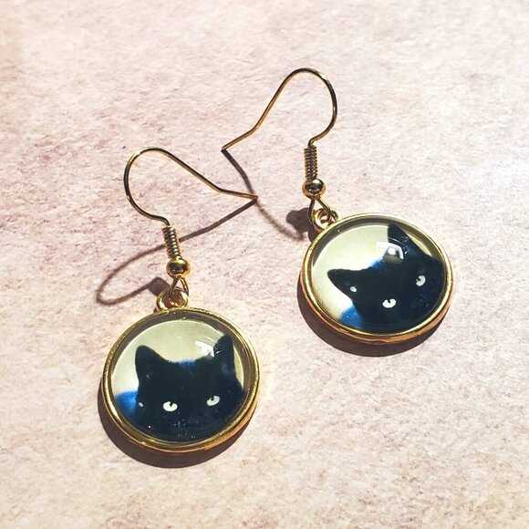 Black Cat Head Yellow Eyes Moon Gold Plated Glass Cabochon Kitty Kitten Earrings - Picture 4 of 5